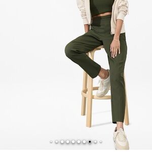 Athleta Endless Olive Green Women's Pants EUC